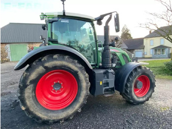 Traktor FENDT 716 Vario