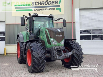 Traktor FENDT 828 Vario