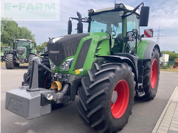 Traktor FENDT 828 Vario