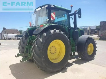 Traktor John Deere 6215r: slika 2 Traktor John Deere 6215r: slika 2