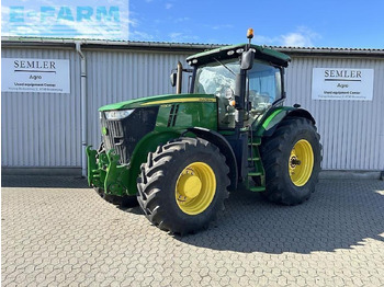Traktor JOHN DEERE 7230R