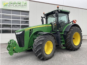 Traktor JOHN DEERE 8R Series