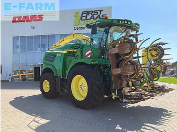Kombajn za stočnu hranu JOHN DEERE 8300