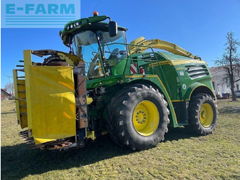 Kombajn za stočnu hranu JOHN DEERE 8300