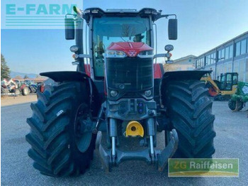 Traktor MASSEY FERGUSON