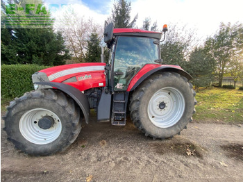 Traktor McCORMICK
