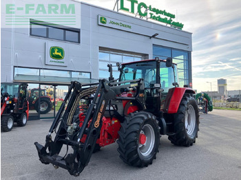 Traktor McCORMICK