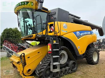 Kombinovani kombajn NEW HOLLAND CR8.80