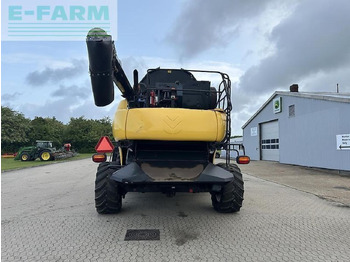 Kombinovani kombajn New Holland cr 980: slika 2
