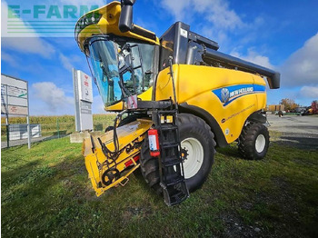 Kombinovani kombajn NEW HOLLAND CX series