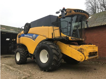 Kombinovani kombajn NEW HOLLAND CX series