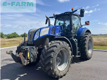 Traktor NEW HOLLAND T8