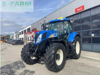 Traktor NEW HOLLAND T6070