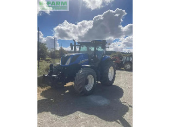 Traktor NEW HOLLAND T7