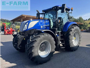 Traktor NEW HOLLAND T7.230