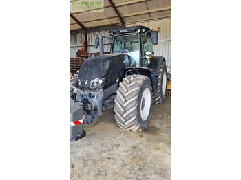 Traktor VALTRA S354