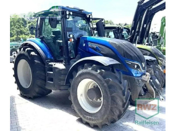 Traktor VALTRA T234