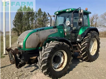 Traktor VALTRA T-series