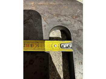 Novu Rezervni deo Big Anschweißhaken passend zu Genie / Terex Aufnahme: slika 2 Novu Rezervni deo Big Anschweißhaken passend zu Genie / Terex Aufnahme: slika 2