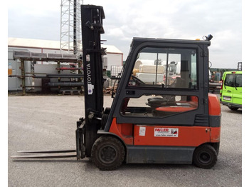 Viljuškar TOYOTA FBMF 35