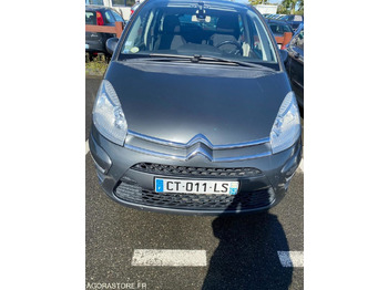 Automobil CITROËN