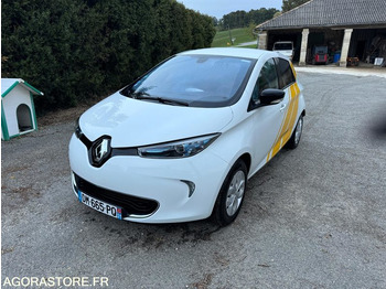 Automobil RENAULT