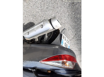 Motocikl SCOOTER SUZUKI 125: slika 4