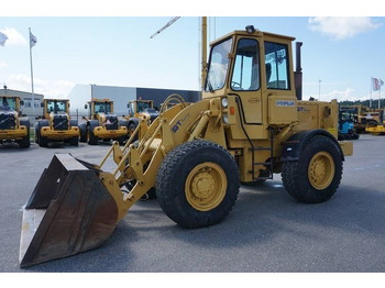 Utovarivač točkaš CATERPILLAR 920