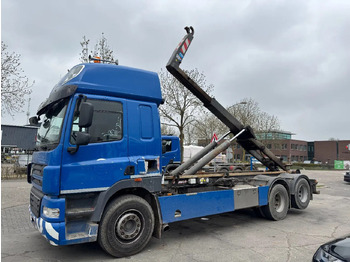 Kamion sa hidrauličnom kukom DAF CF 85