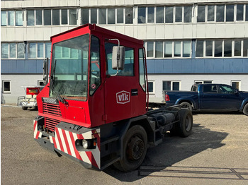 Terminalni traktor TERBERG