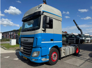 Tegljač DAF XF 440