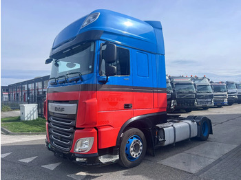 Tegljač DAF XF 440