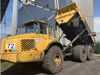 Zglobni kiper VOLVO A40D