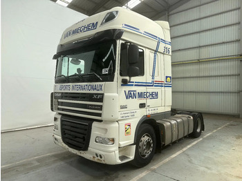 Tegljač DAF XF 105 410