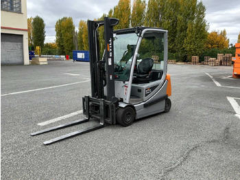 Viljuškar STILL RX20