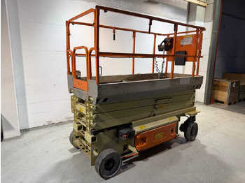 Vazdušna platforma JLG