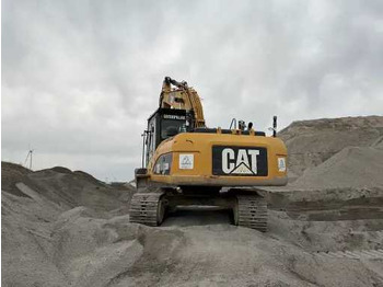 Bager guseničar Komatsu 323D: slika 5