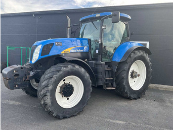 Traktor NEW HOLLAND T7050