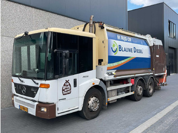 Kamion MERCEDES-BENZ