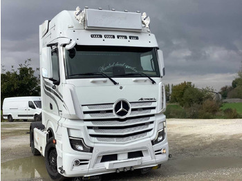 Kamion MERCEDES-BENZ Actros