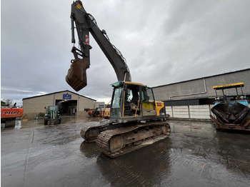 Bager VOLVO EC180