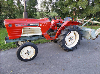 Mali traktor YANMAR