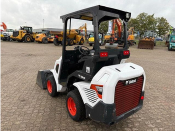 Utovarivač točkaš Bobcat L28, Schaufel, Palettengabel, S.W.S.: slika 4 Utovarivač točkaš Bobcat L28, Schaufel, Palettengabel, S.W.S.: slika 4