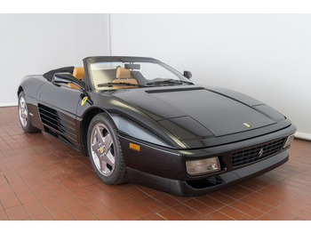 Automobil FERRARI