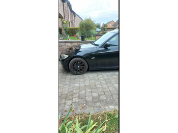 Automobil BMW