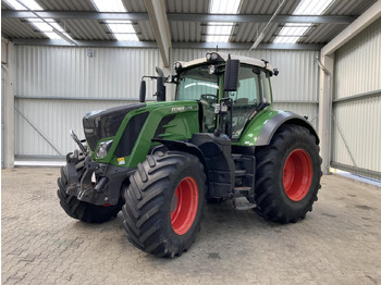 Traktor FENDT 828 Vario