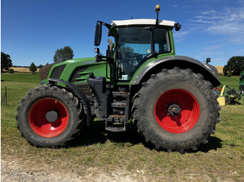 Traktor FENDT 828 Vario