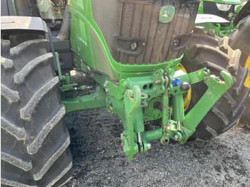 Traktor John Deere 6210R: slika 2