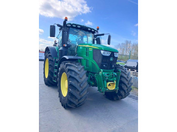 Traktor John Deere 6250R: slika 2