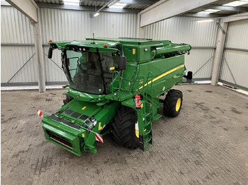 Kombinovani kombajn JOHN DEERE T560